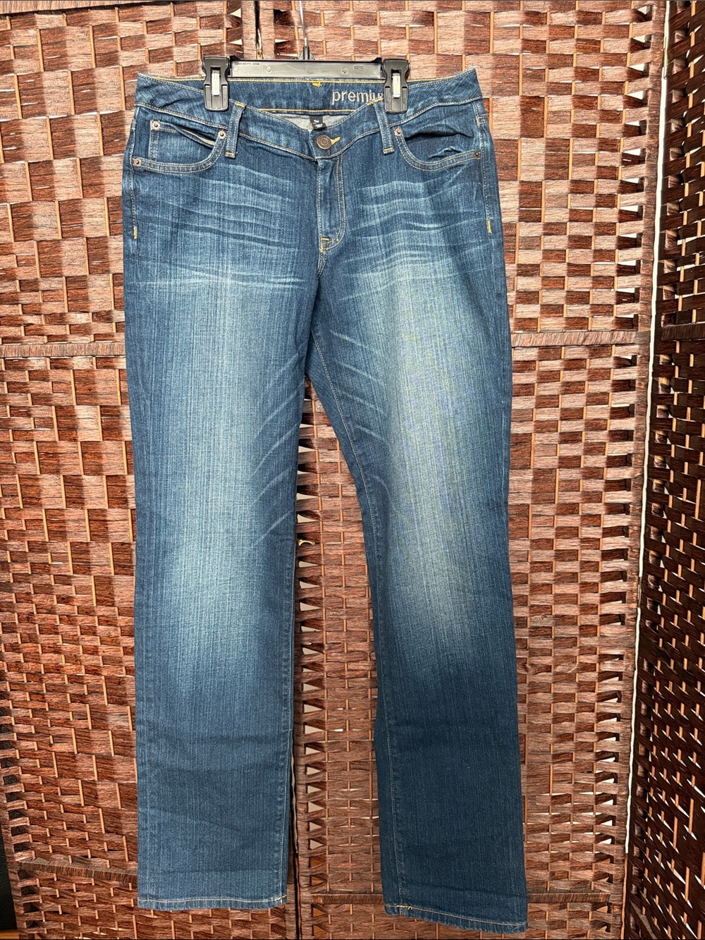 GAP premium curvy denim Women's 10 30L Bootcut Jeans in Medium Blue Wash EUC